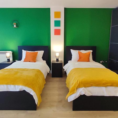 Duplex Apartment In Leeds With King Size Bed - Long Stay Rates Available Экстерьер фото